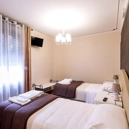 Hotel Il Novecento Casarsa della Delizia Esterno foto